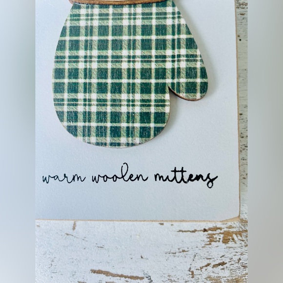 *Warm Woolen Mittens Block - Picture 10 of 11